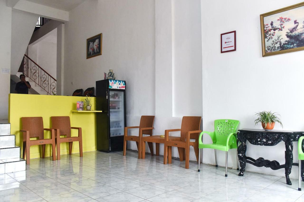 Reddoorz Near Sultan Hasanuddin Airport 2 Hotel Makassar Ngoại thất bức ảnh